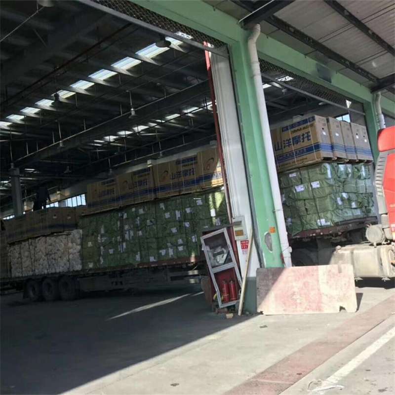 东风区隆子县：物流专线的高效货运之旅