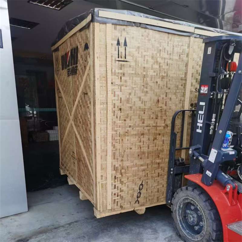 东风区昌都市：全方位物流专线服务领航者